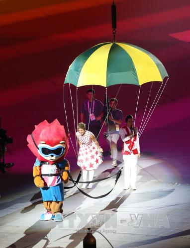 Khai mạc SEA Games 28: Đại tiệc âm thanh, ánh sáng tôn vinh sự phi thường ảnh 4